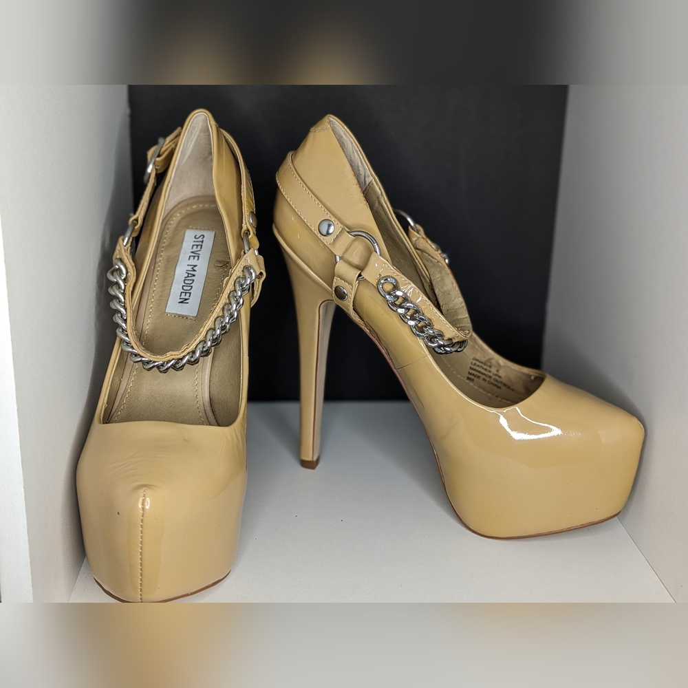 Steve‎ Madden stilettos